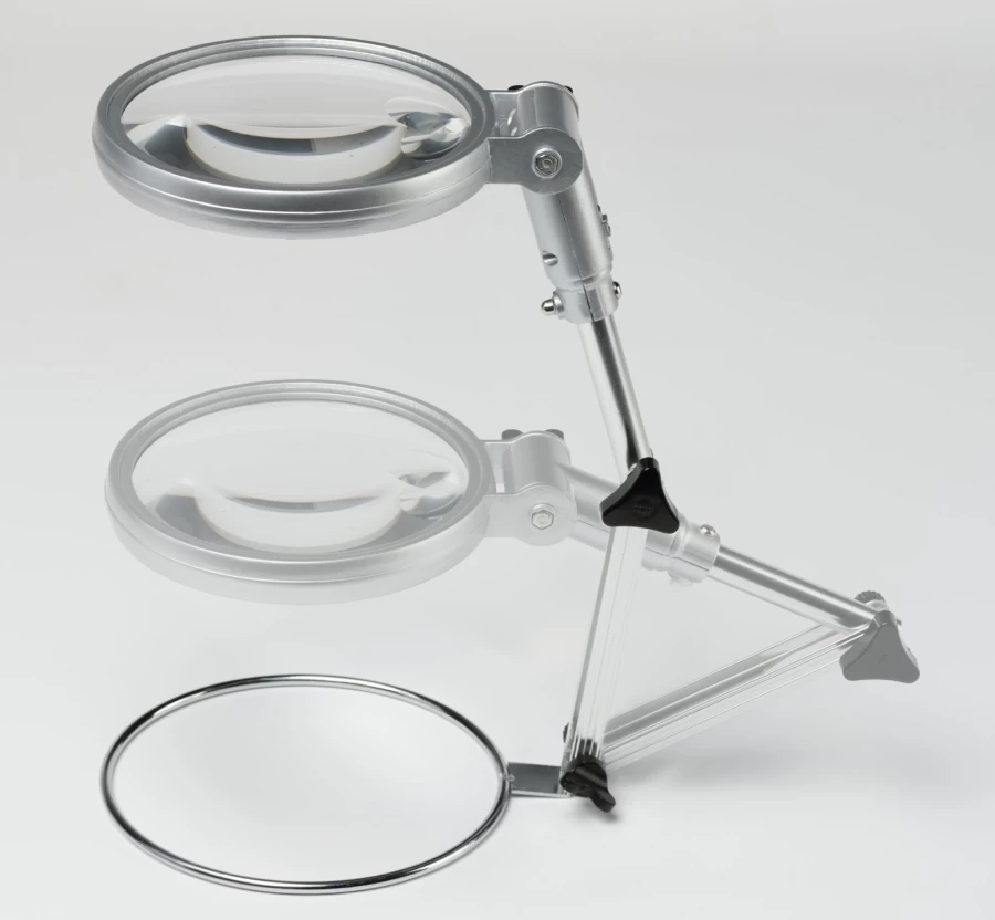 Bresser 2X/4X LED Illuminated Sewing Magnifier – 120mm Diameter for Precision Stitching