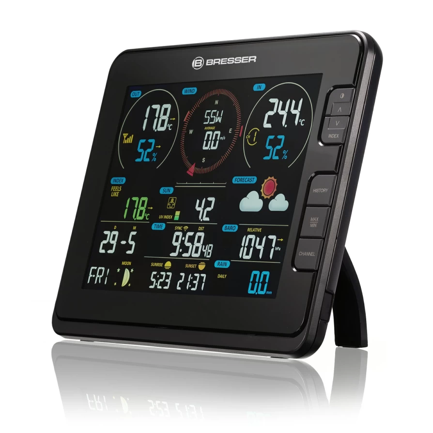 Bresser Professional 7-in-1 Wi-Fi Weather Station with Base Station, Light & UV Sensors for Accurate Home Weather Monitoring