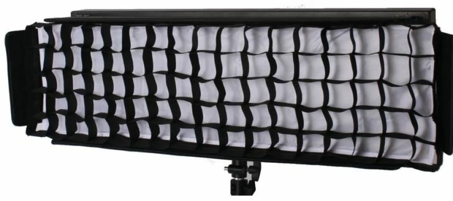 Bresser LG-900 Softbox with Grid - Professional Photography Lighting Accessory for Studio Strobes