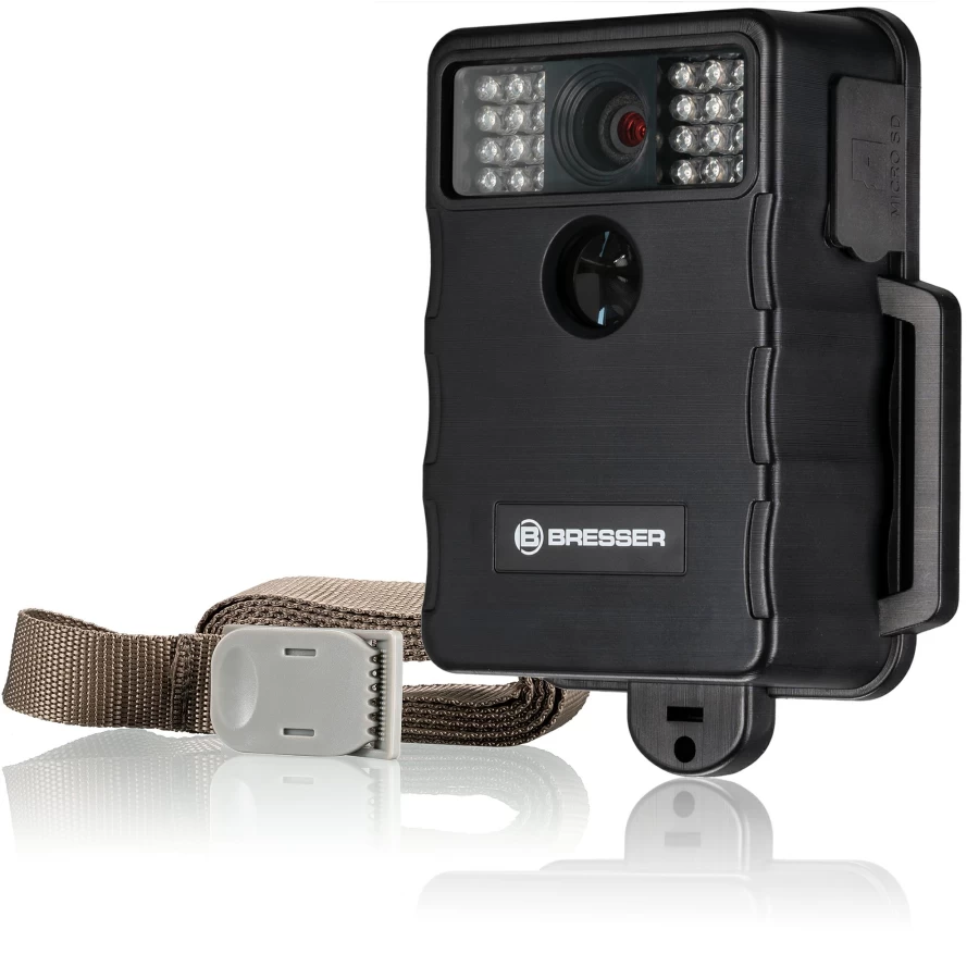 Bresser 5MP Full HD Wildlife Camera with Night Vision, PIR Motion Sensor, and Waterproof Design for Outdoor Hunting Surveillance