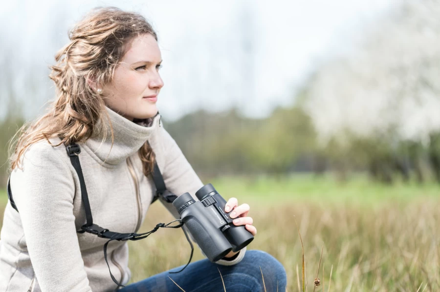 Bresser 8X42 Binoculars for Outdoor Exploration - High-Powered Optics for Bird Watching, Hiking, and Travel