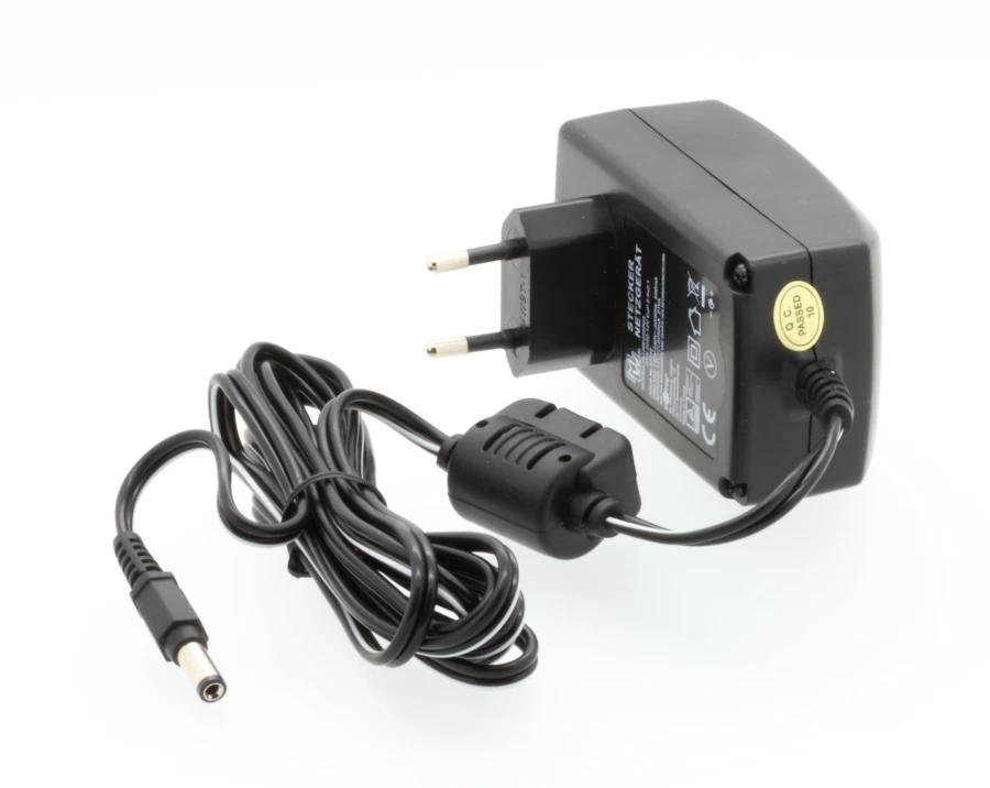 Bresser 12V 2A Universal AC/DC Power Adapter 230V to 12V Converter for Electronics